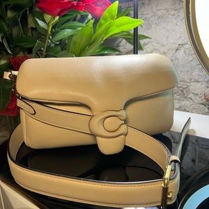 Coach tabby 26 pillow ivory